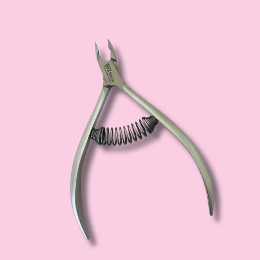 Alicate Profesional para Cutículas G02 – Acero Inoxidable de 5mm